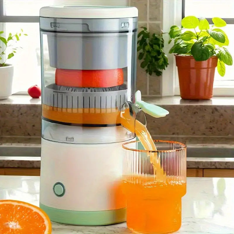 Portable Juicer Machine | Mini Rechargeable Juicer in Qatar